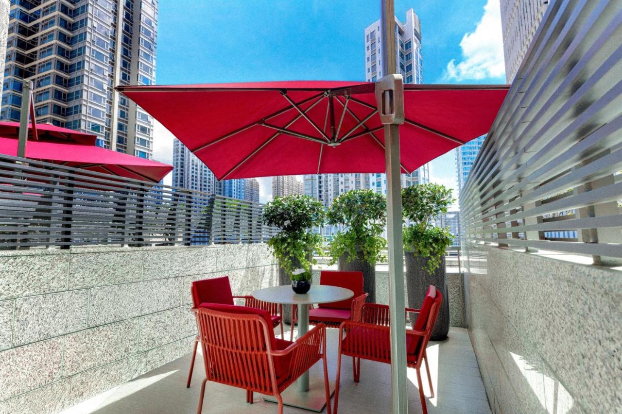 Harbour Plaza Metropolitan Shanghai Exterior foto